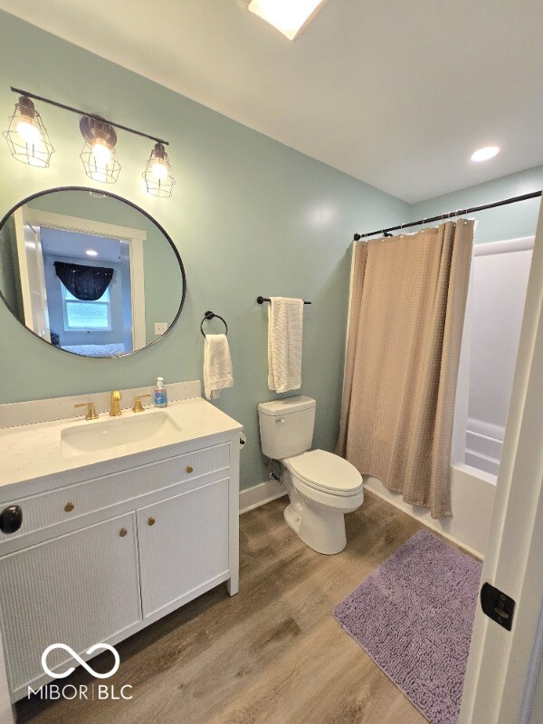 Building Photo - 133 Hoefgen St