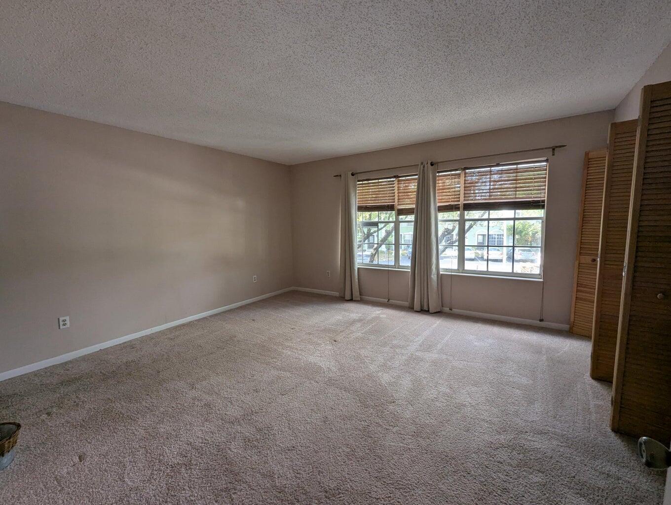 Building Photo - 5112 Society Pl W