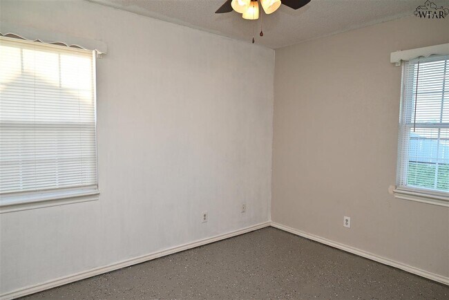 Building Photo - 4103 Beard Ave