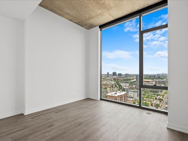 Building Photo - 808 N Cleveland Ave