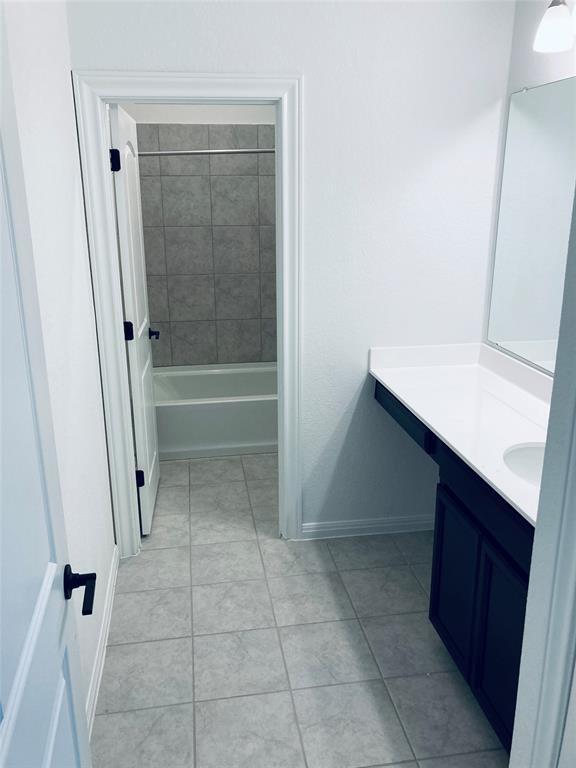 Building Photo - 110 White Aster Ct