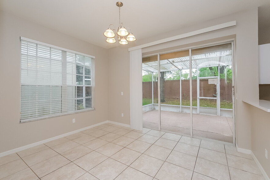 Building Photo - 10608 Marlington Pl