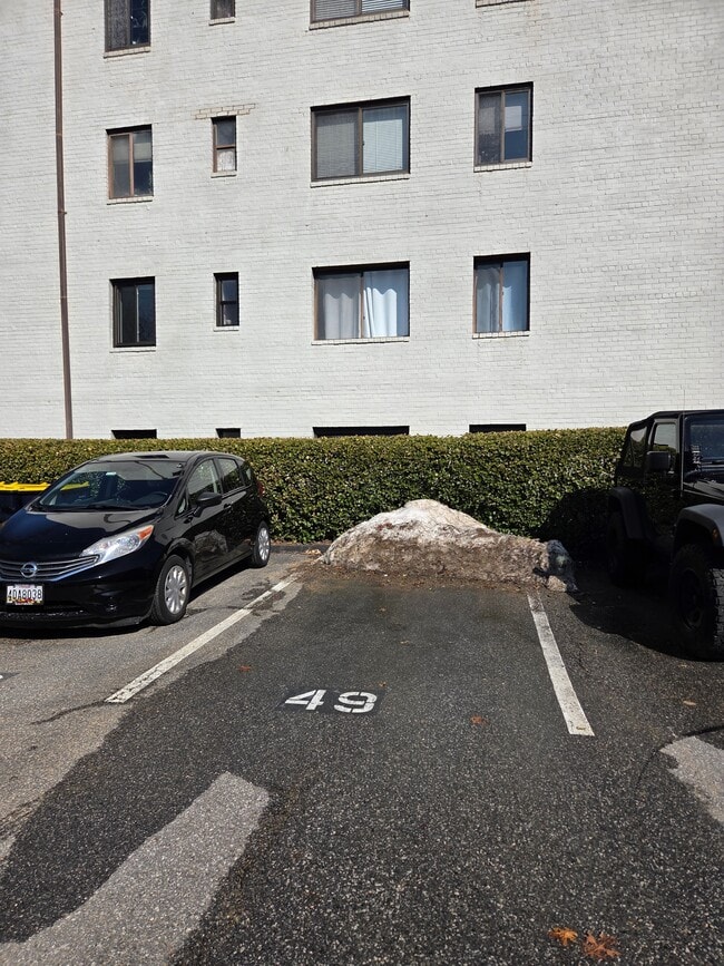 Building Photo - 2604 Tunlaw Rd NW