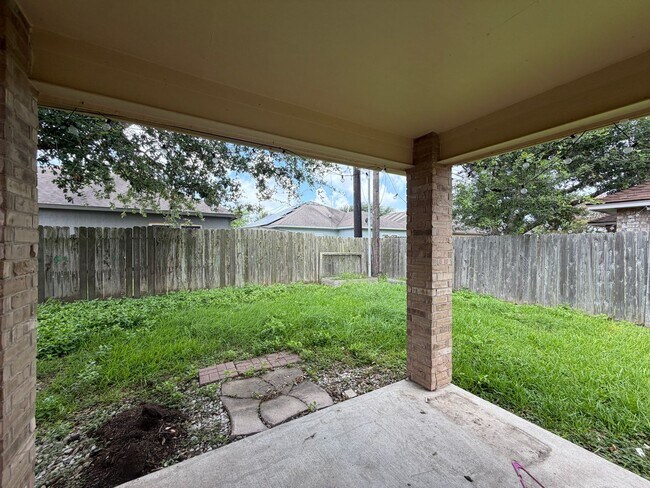 Building Photo - 6629 Kodiak Dr