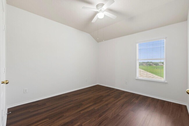 Building Photo - 20315 Mammoth Falls Dr