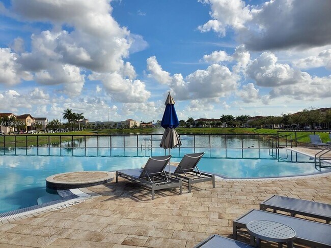 Building Photo - 17062 SW 95th Terrace