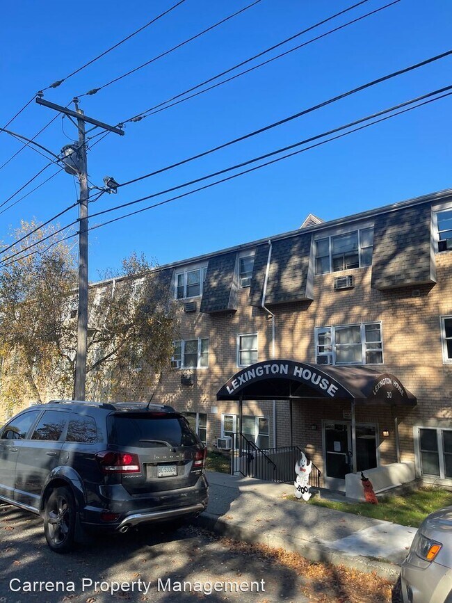 3 br, 1 bath House 30 Stevens St. 300 30 Stevens St Bridgeport CT