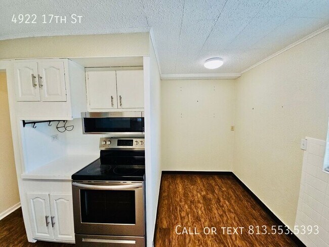 Building Photo - 4922 17th St