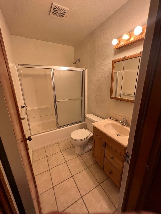 Building Photo - HARDWOOD FLOOR - CLOSE TO VA - MIDTOWN - Y...