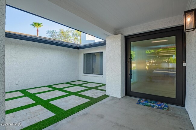 Building Photo - 15832 N 62nd Pl