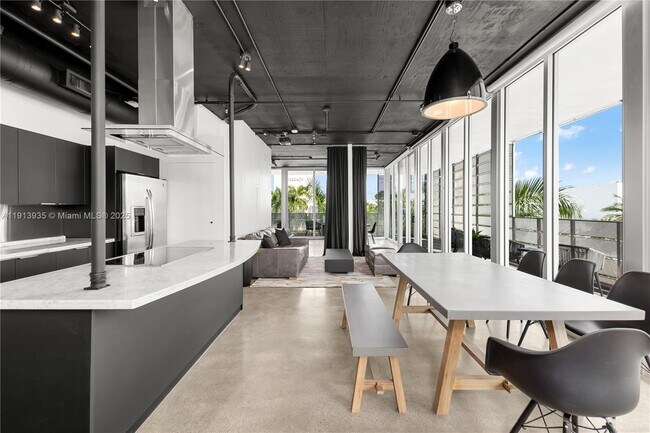 Building Photo - 1700 Meridian Ave