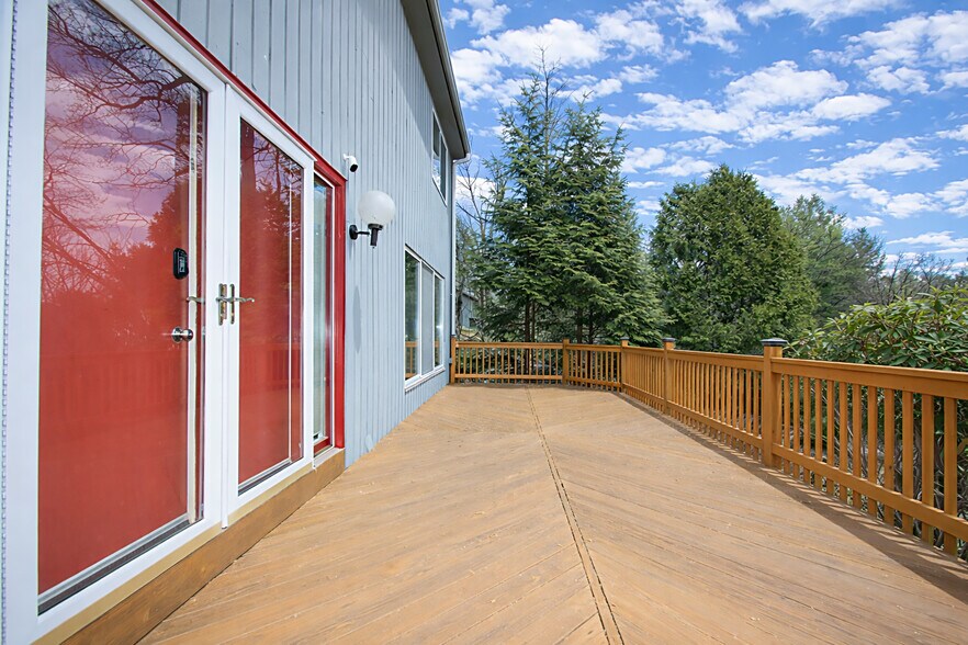 Building Photo - 78 Sturbridge Rd