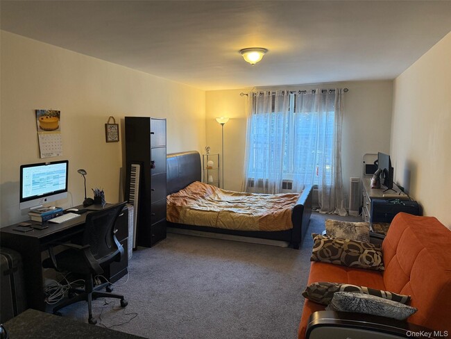 Building Photo - 30-44-44 29th St