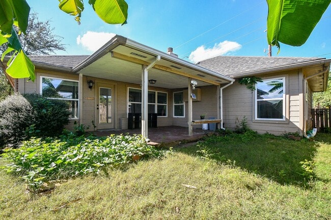 Building Photo - 3626 Stratford Town Ln