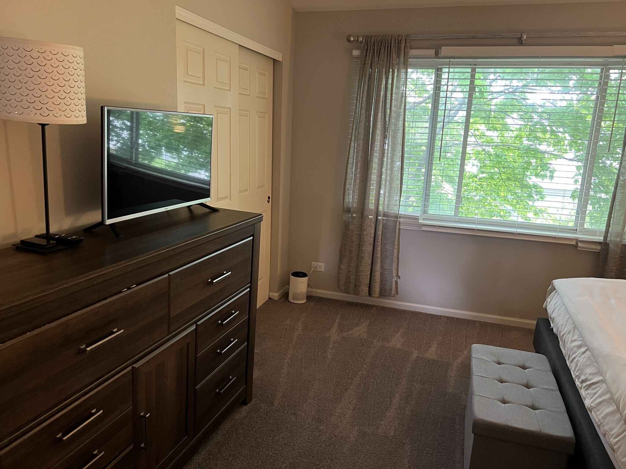 Building Photo - 2128 Fulham Dr