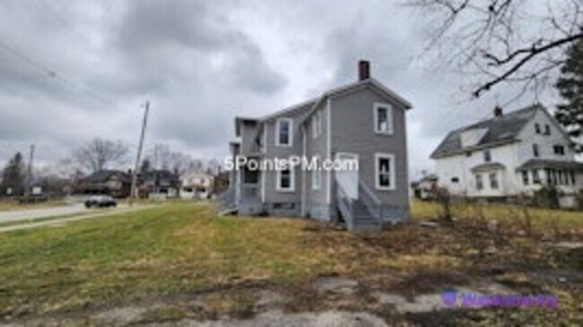 Building Photo - 9804 Miles Ave