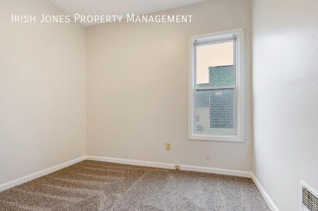 Building Photo - 152 Wildwood Pl