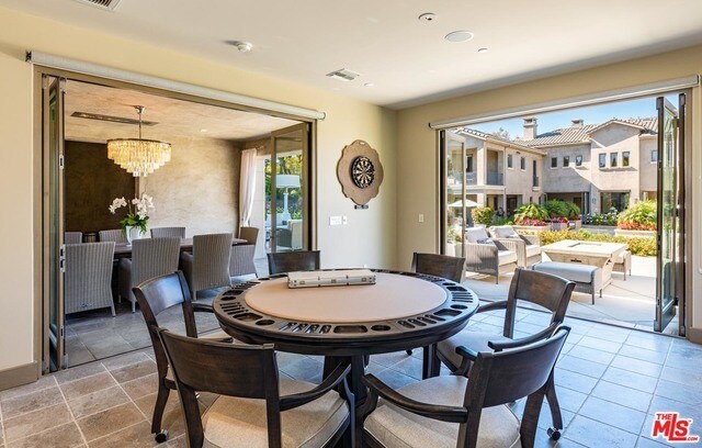 Building Photo - 1209 Via Aracena