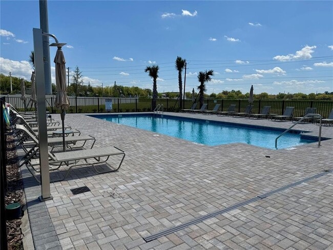 Building Photo - 3160 Emerald Acrs Ln