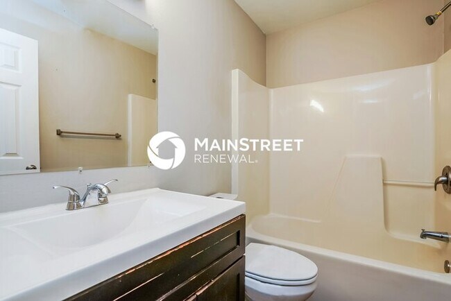 Building Photo - 3 Bedroom Pet-Friendly Home in CAPE CORAL, FL with Main Street Renewal