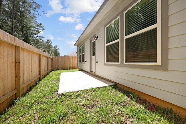 Building Photo - 16886 Pandora Wy