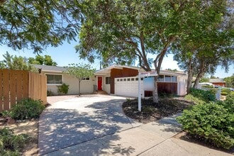 Building Photo - San Diego- Near Del Cerro - Refreshed 4 bed / 2 bath Home w/Solar ,A/C, Large Yard, Garage, and M...