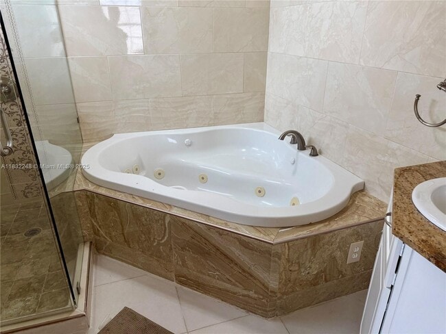 Building Photo - 9842 Watermill Cir