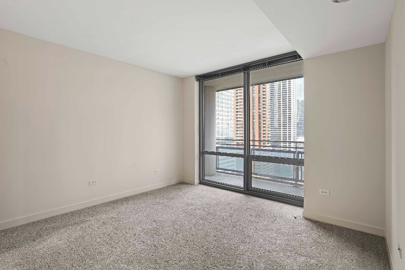 Building Photo - 1244 S Michigan Ave