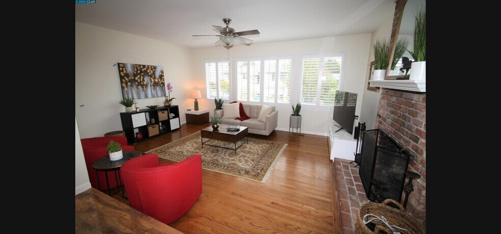 Building Photo - 3415 Grasswood Dr