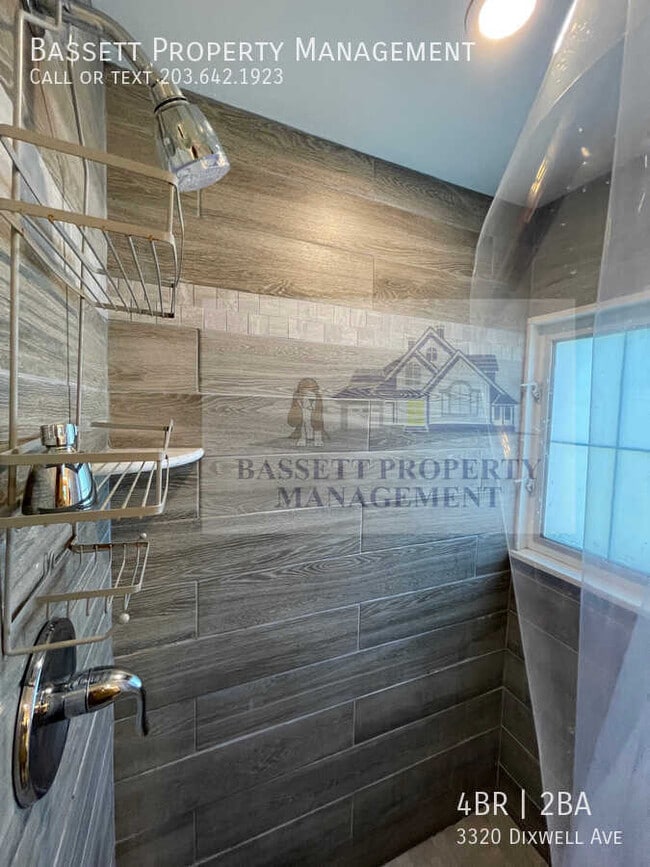 Building Photo - 3320 Dixwell Ave