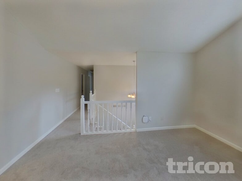 Building Photo - 241 Amy Blvd