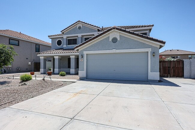 Building Photo - COMING SOON !! Amazing 5 bedrooms and bathrooms in one of the best school districts!