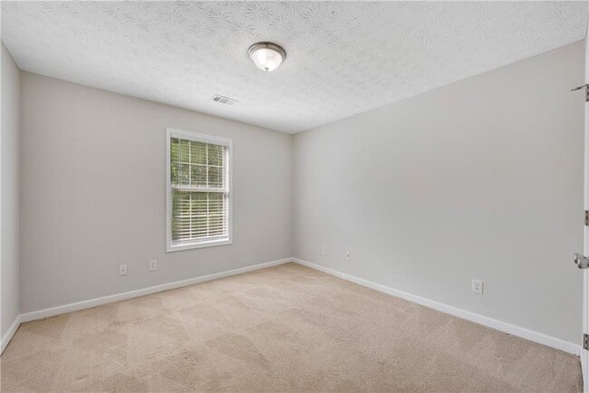 Building Photo - 250 Chardonnay Trace