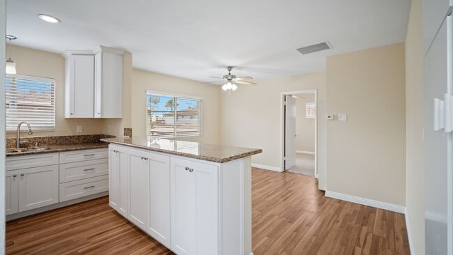 Building Photo - 124-126 4th Street Duplex