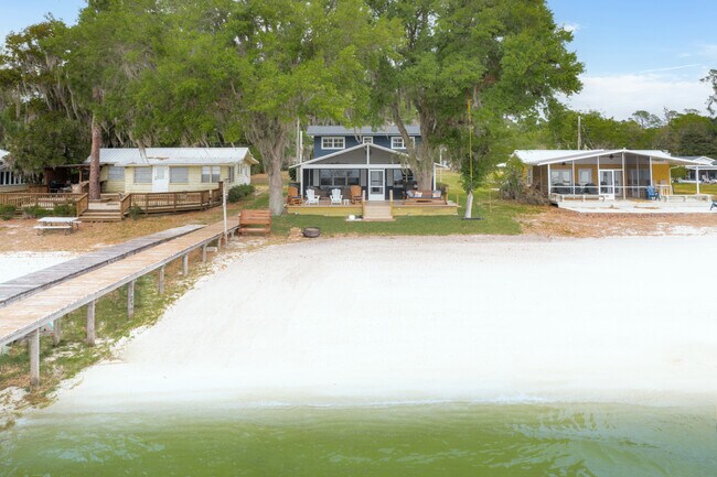 Building Photo - 13920 SE 124th St