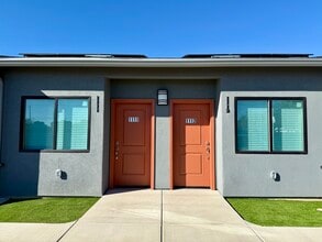 Building Photo - Rio Azul Apartments