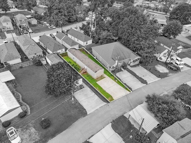Building Photo - 16693 E Forrestal St