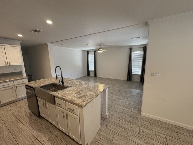 Building Photo - 7501 142nd Ave N