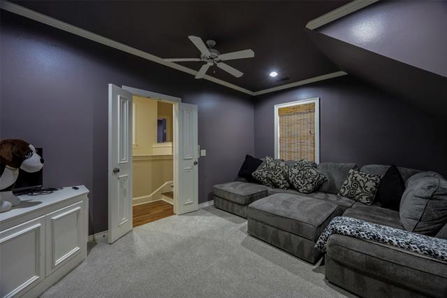 Building Photo - 6520 Twin Oaks Dr