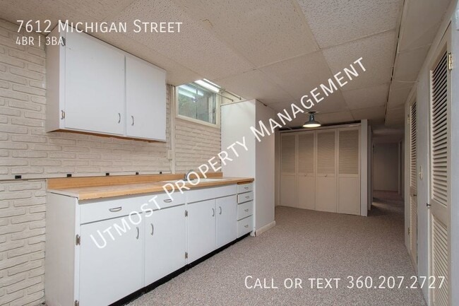 Building Photo - Beautiful 4bd Ranch in Vancouver