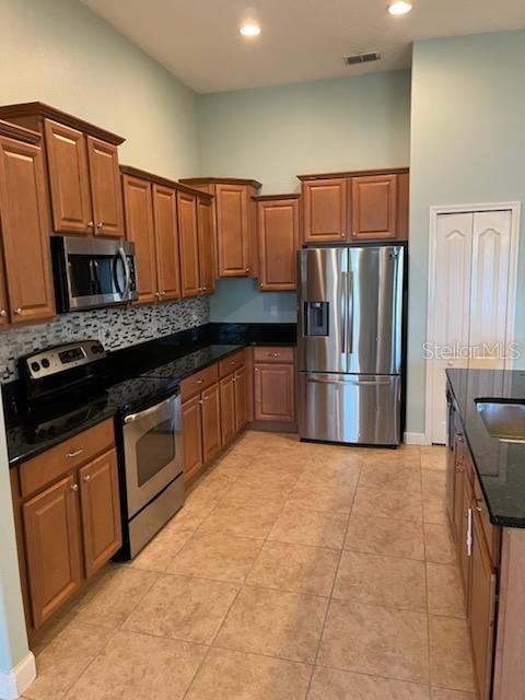 Building Photo - 5827 Tarleton Way