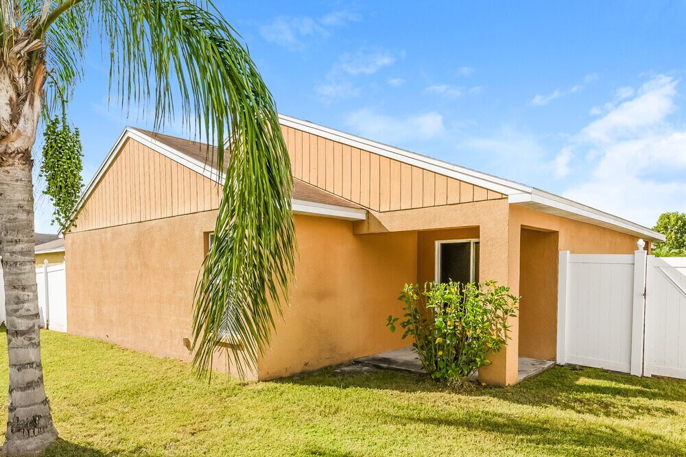 Building Photo - 2533 Bobby Lee Ln