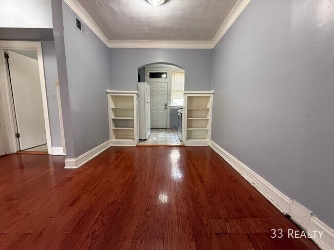 Building Photo - 2751 N Lavergne Ave