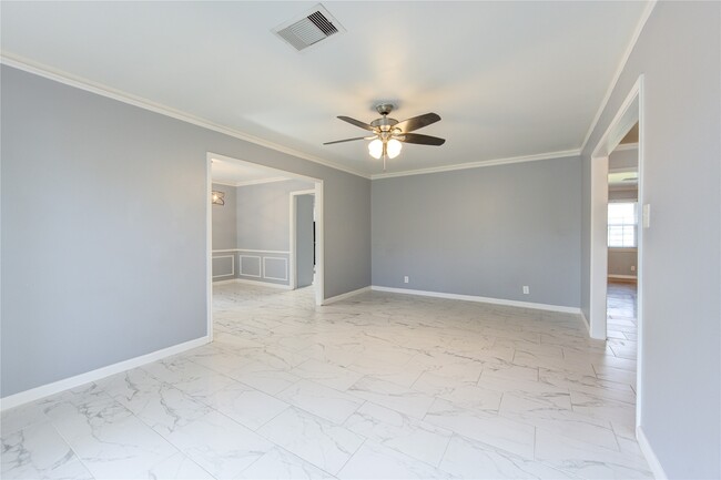 Building Photo - 1718 Anvil Dr