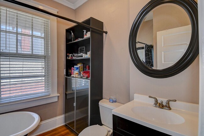 Building Photo - Beautiful Older home renovated for todays lifestyle