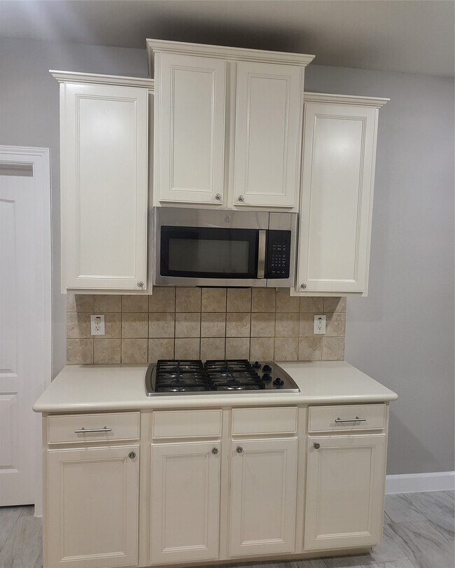 Building Photo - 606 Admiral Bay Ln