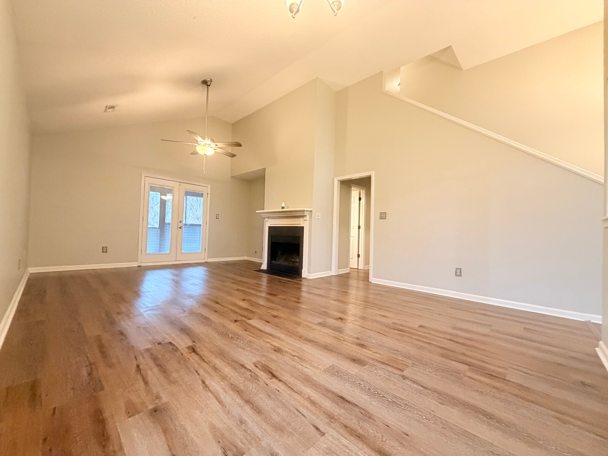 Building Photo - 12951 Copperfield Ln