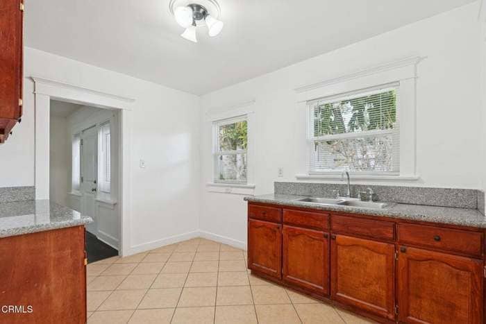 Building Photo - 210 N Fremont Ave