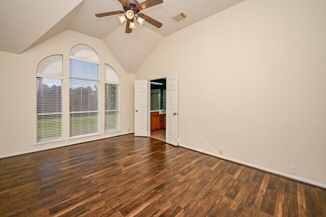 Building Photo - 2726 Redwick Dr