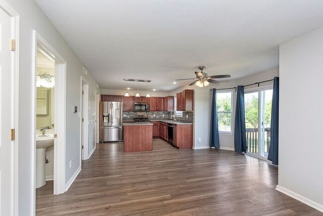 Building Photo - 4 Bedroom Home With Pond View in Top Rated...